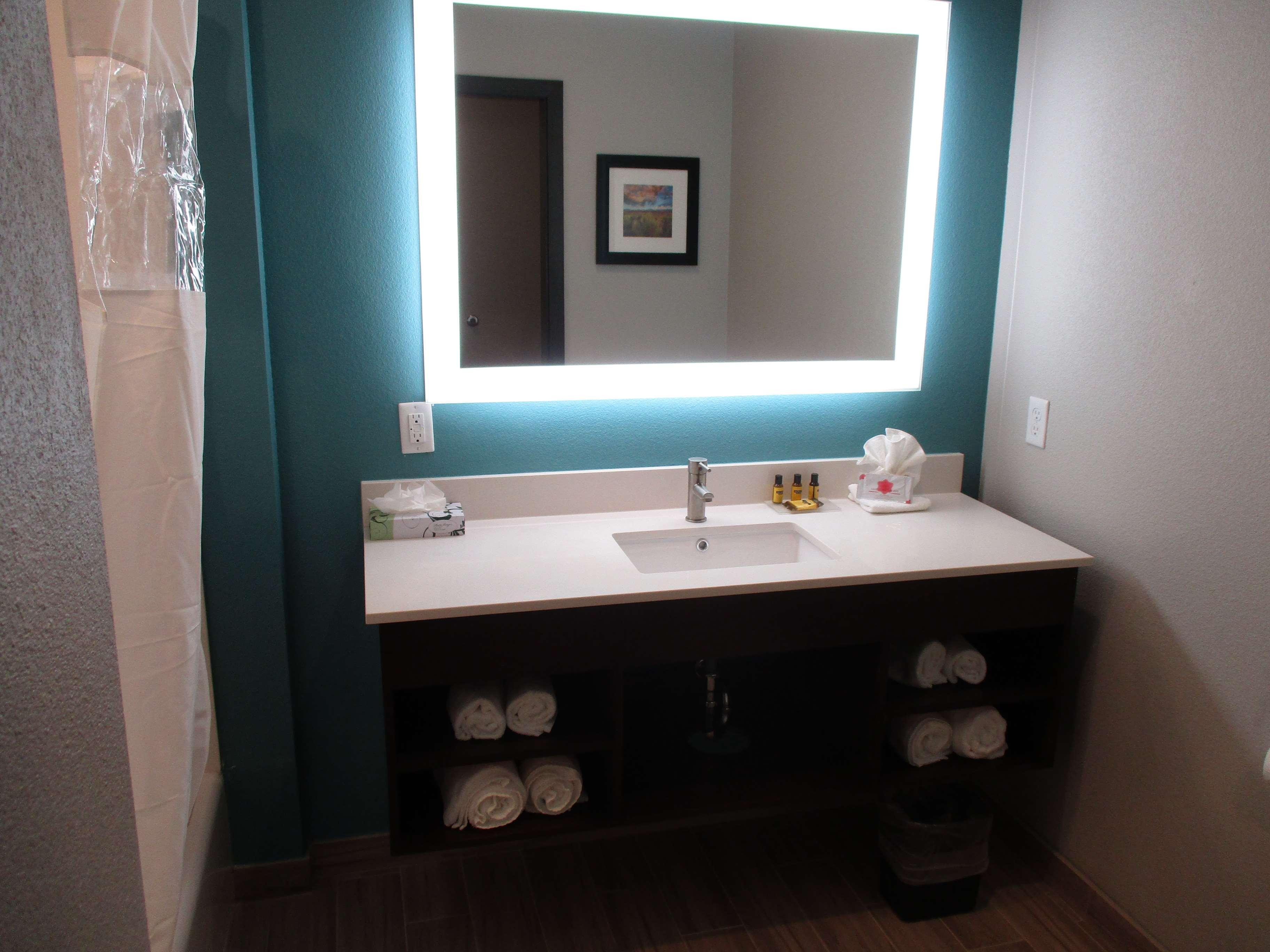 Best Western Plus Coweta'S 1St Hotel Экстерьер фото