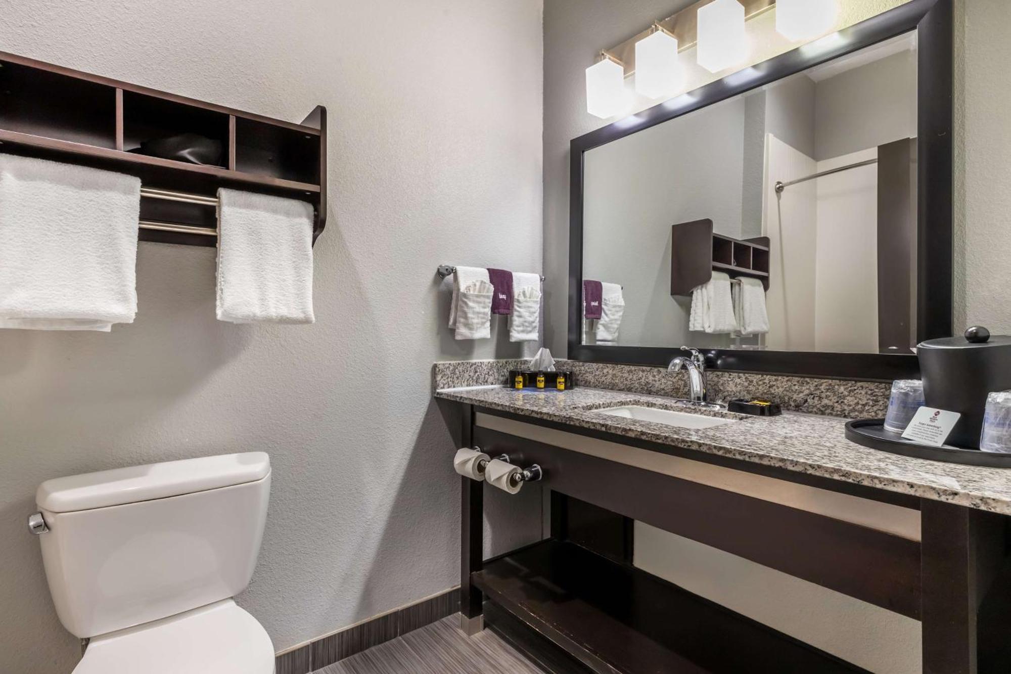 Best Western Plus Coweta'S 1St Hotel Экстерьер фото