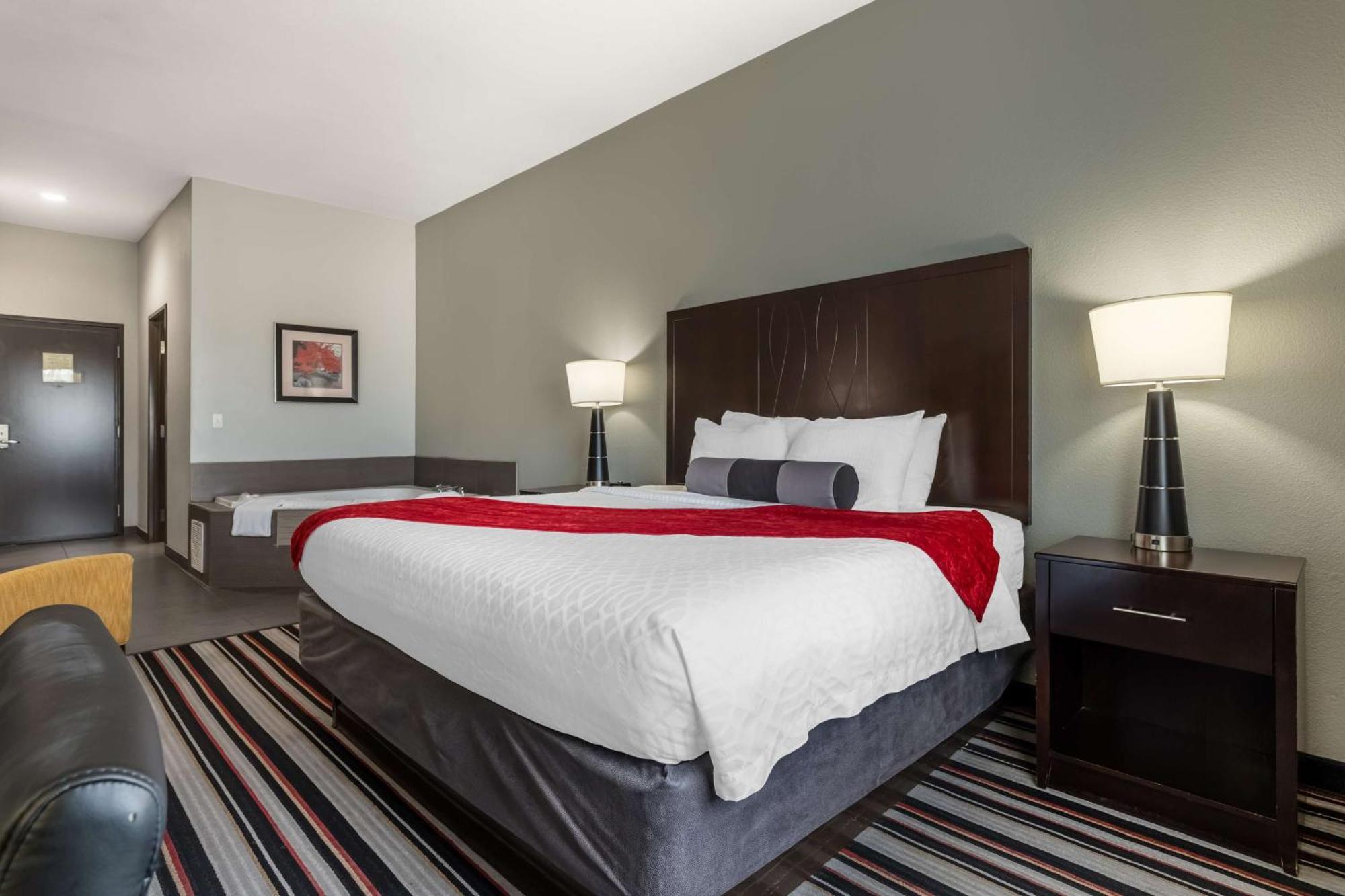 Best Western Plus Coweta'S 1St Hotel Экстерьер фото