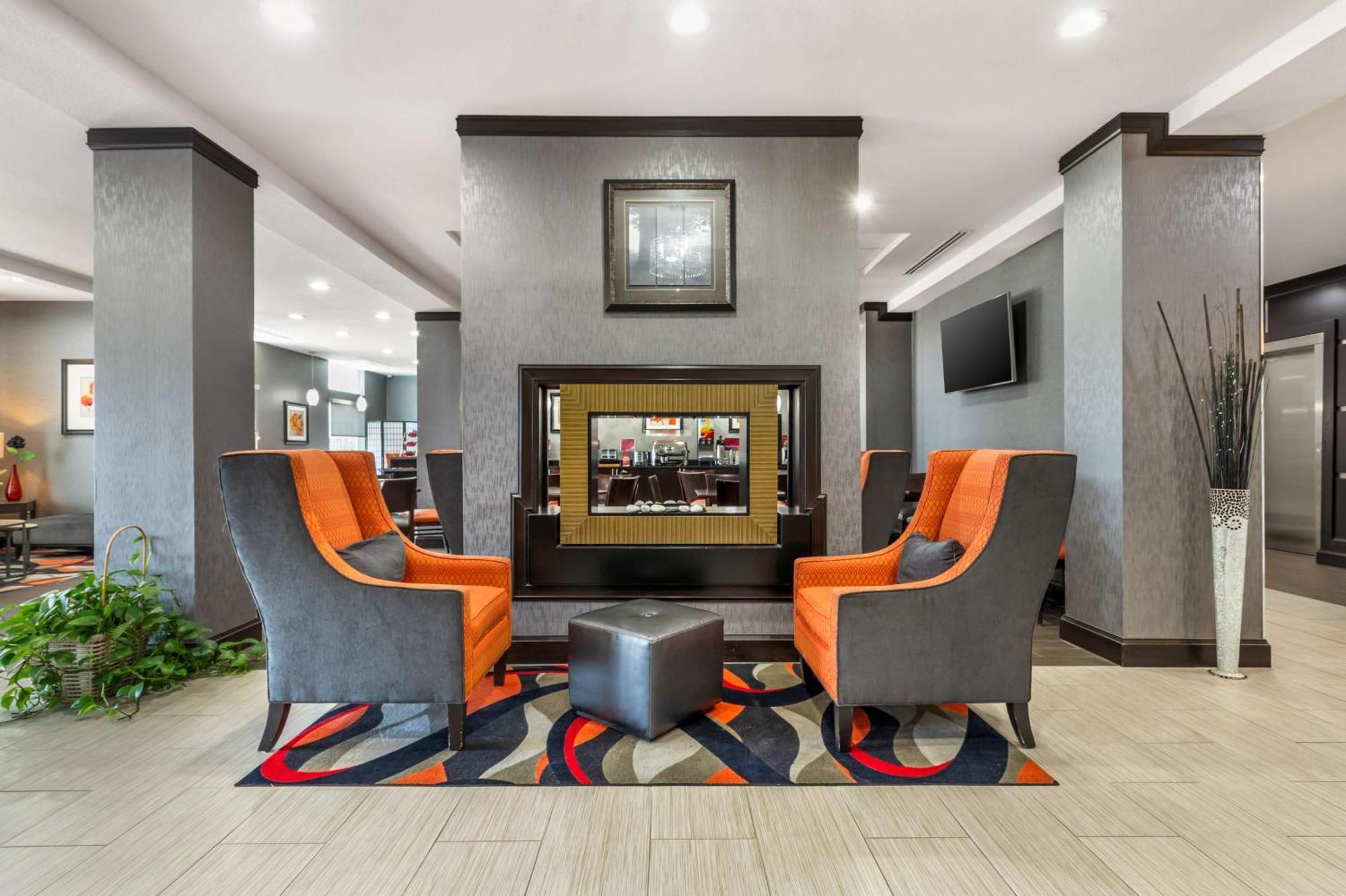 Best Western Plus Coweta'S 1St Hotel Экстерьер фото